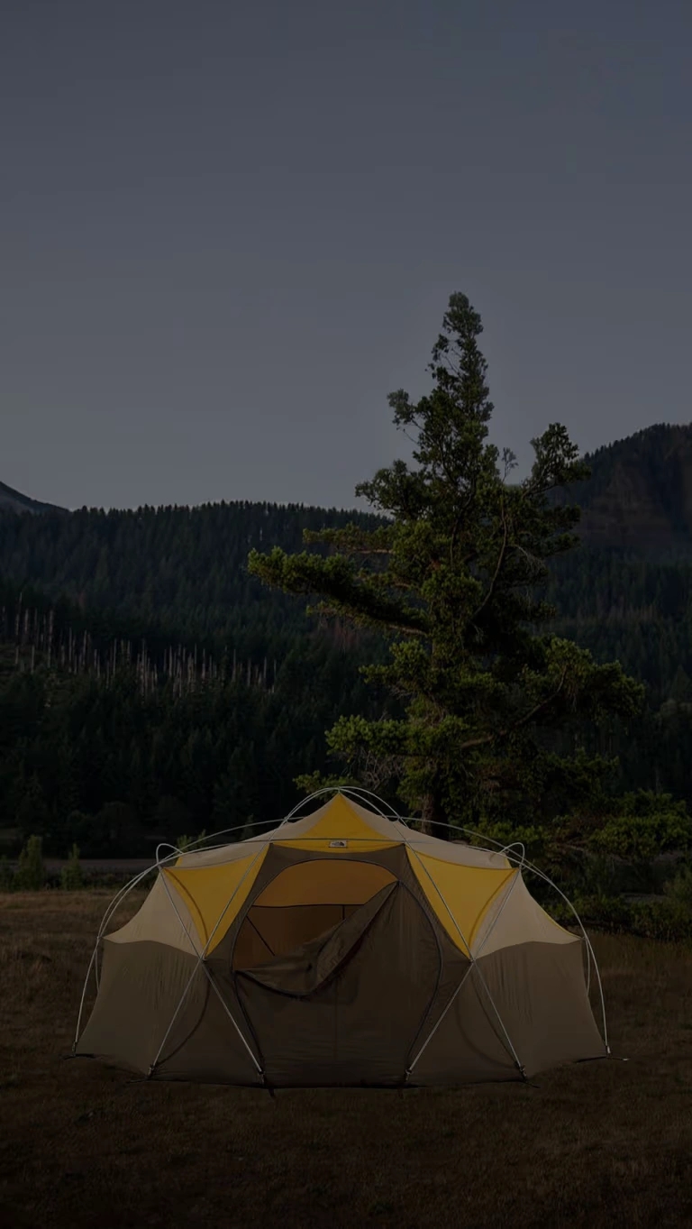 The efficient construction and unique design of the first oval-shaped tent is demonstrated.